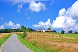 Na czym polega służebność drogi koniecznej