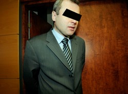 Znany kardiochirurg ma 42 zarzuty korupcji