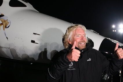 Richard Branson zapowiada, że w ciągu kilku tygodni Virgin Galactic będzie gotów do lotów w kosmos
