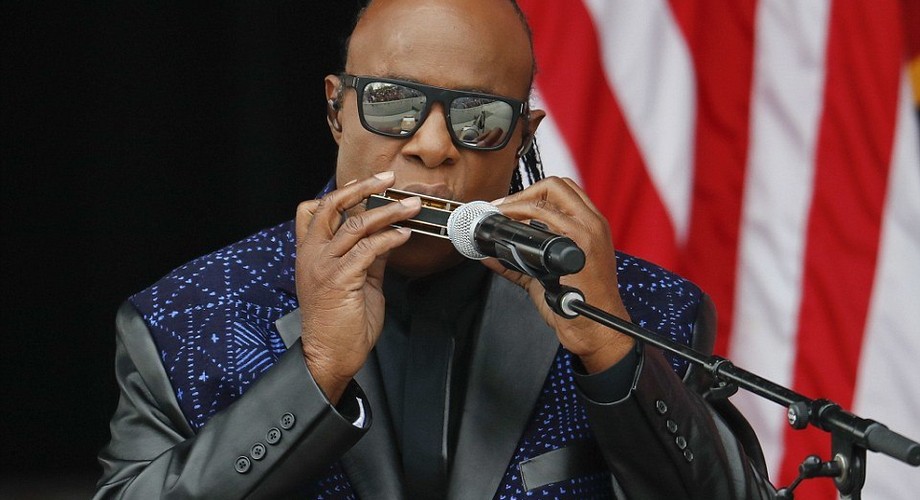 Legendary American singer, Stevie Wonder says he’s moving permanently