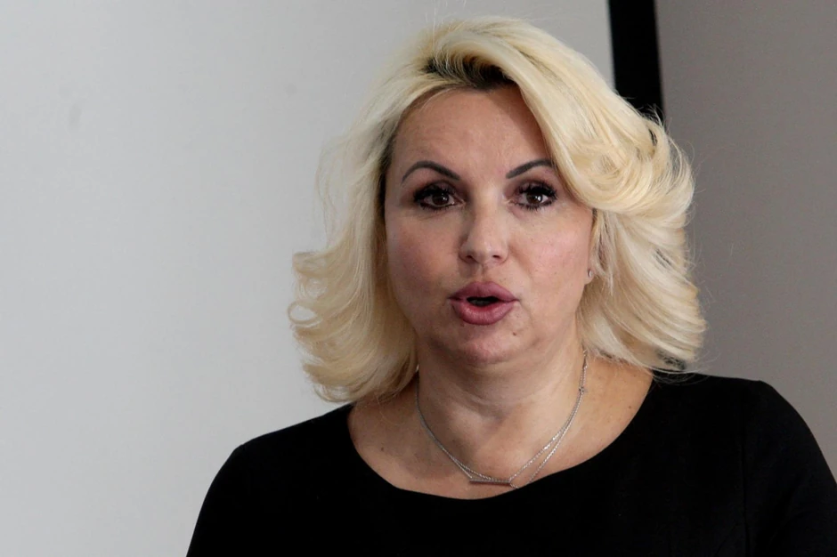 Kisić kaže da je sramotno što deo opozicije istupa protiv svoje države i građana