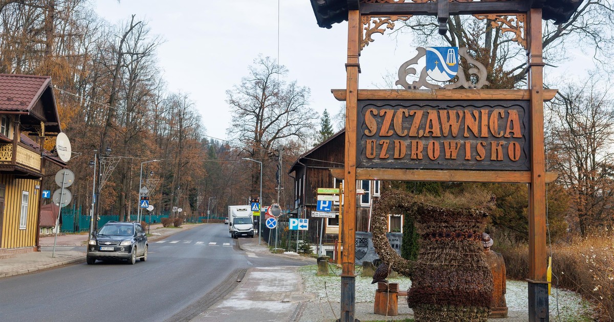 Szczawnica w kryzysie: zrujnowane sanatoria i znikający właściciele. "To jest jak w Czarnobylu"