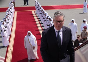 Kir Starmer u Dohi, Katar