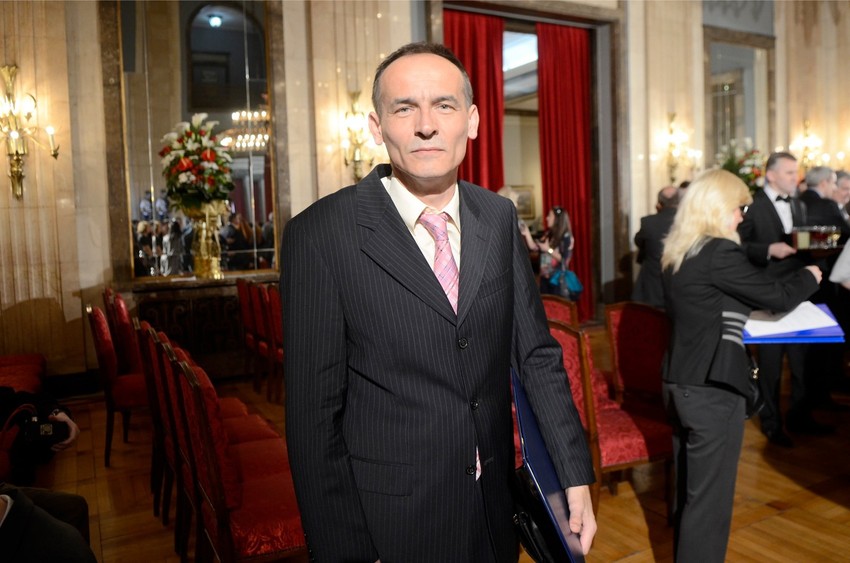 Iz oblasti novinarstva nagradu je dobio Veljko Pajović