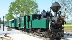 Kisvasutazás Magyarországon? Mutatunk öt remek hétvégi ajánlatot az egész család számára