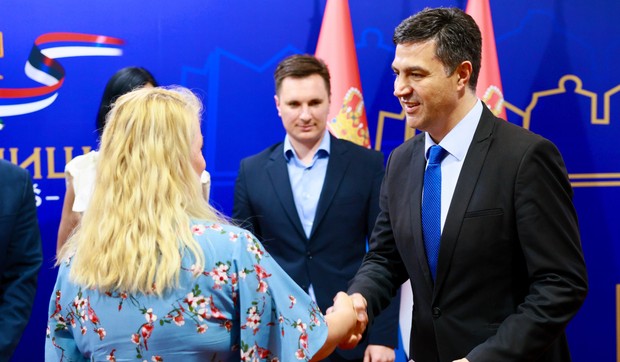Lični pratioci dece u Nišu obučeni za reanimaciju, Pavlović: Grad brine o ljudima
