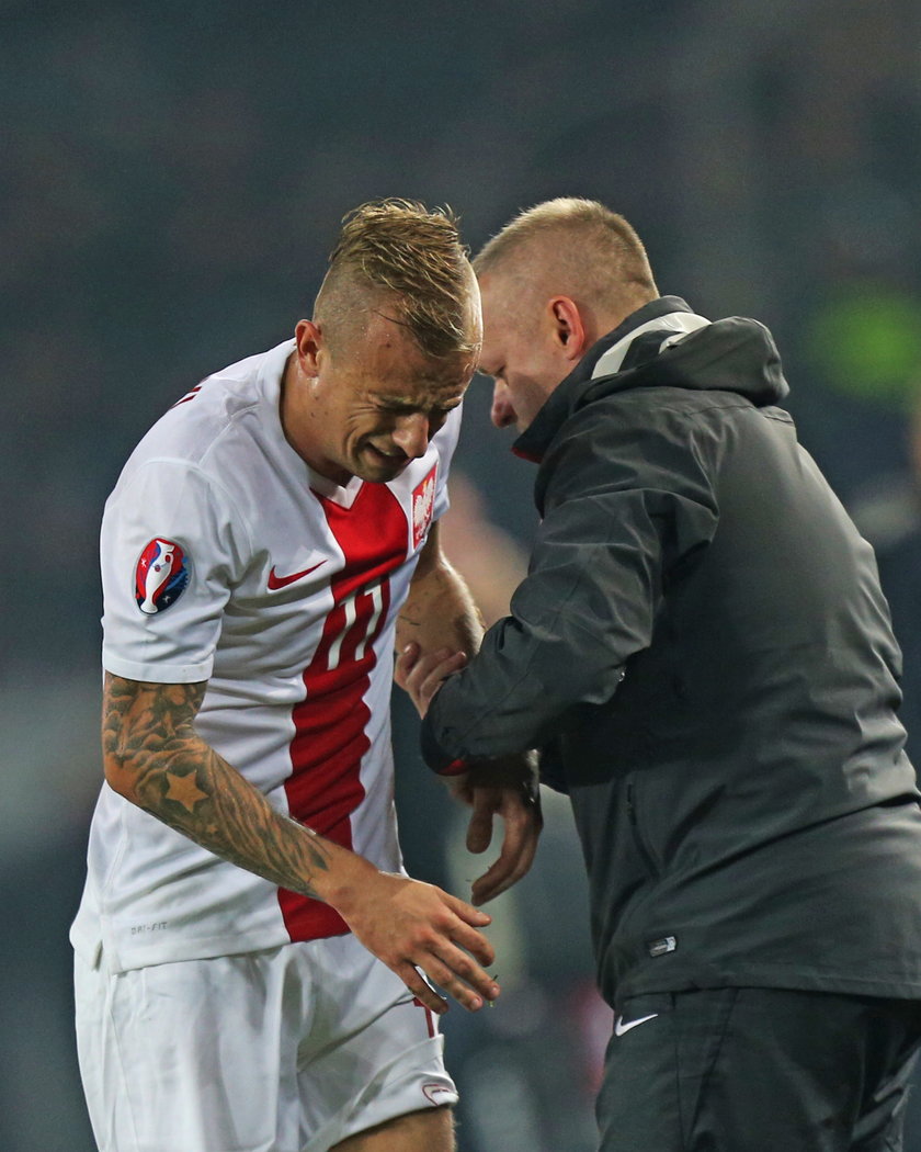 Kamil Grosicki wsparł kolegę z kadry, kontuzjowanego Artura Jędrzejczyka. 