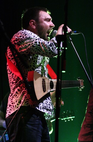 Charyzmatyczny lider przechwala się, że rzadko bywa trzeźwy