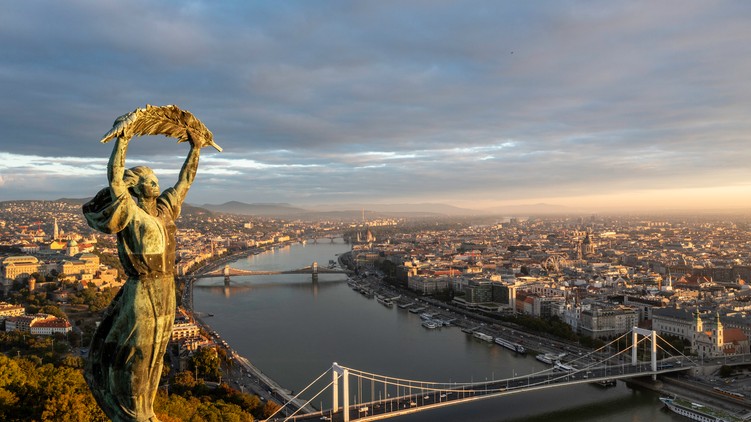 szabadság szobor, budapest