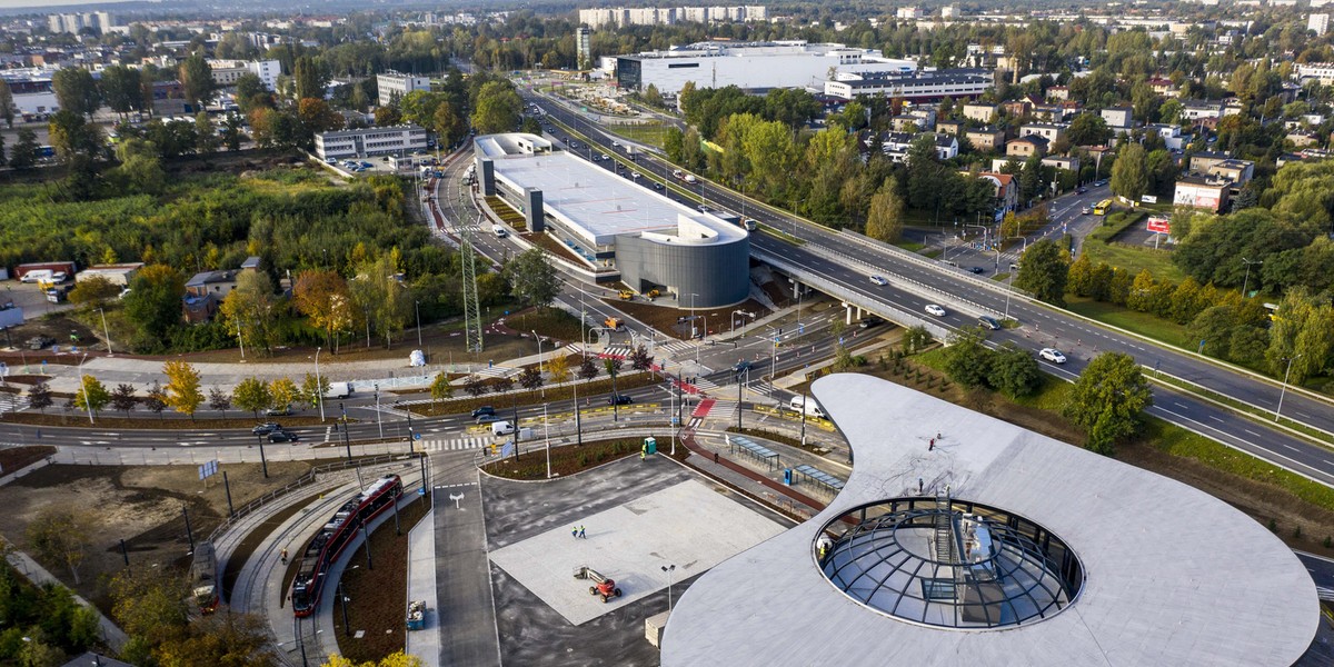 Katowickie parkingi przy centrach przesiadkowych nie dla wszystkich 