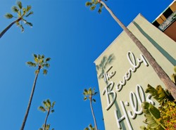 Kultowy "Hotel California" z piosenki obchodzi setne urodziny