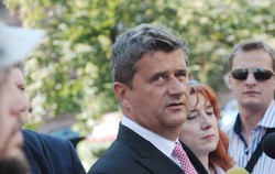 "Nie wykluczamy samobójstwa". Zmarła matka Janusza Palikota