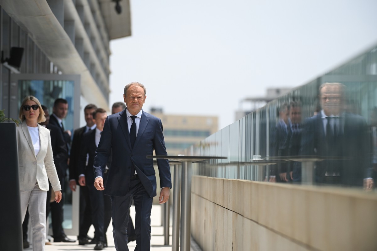 Trzy partie prawicowe wyprzedzają koalicję rządową. Wyniki mogą zaskoczyć [SONDAŻ]