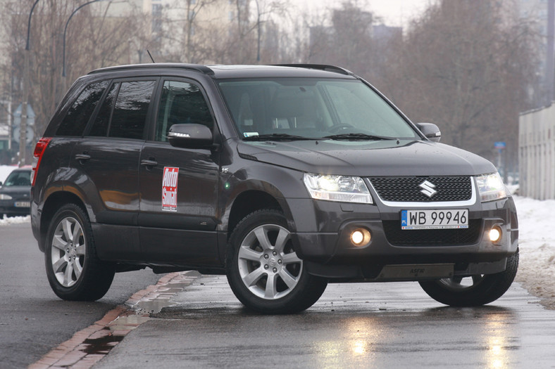 Suzuki Grand Vitara 3.2 V6 - Szybka, bo benzynowa