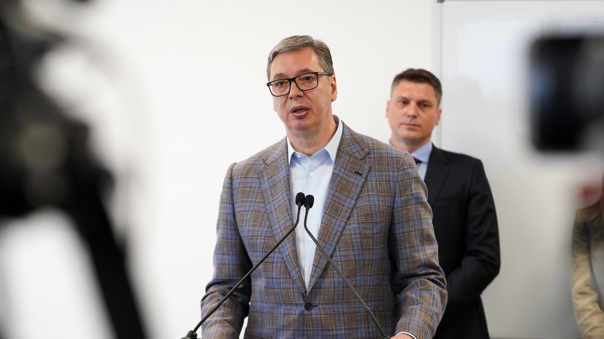 Vučić sa predstavnicima MMF-a