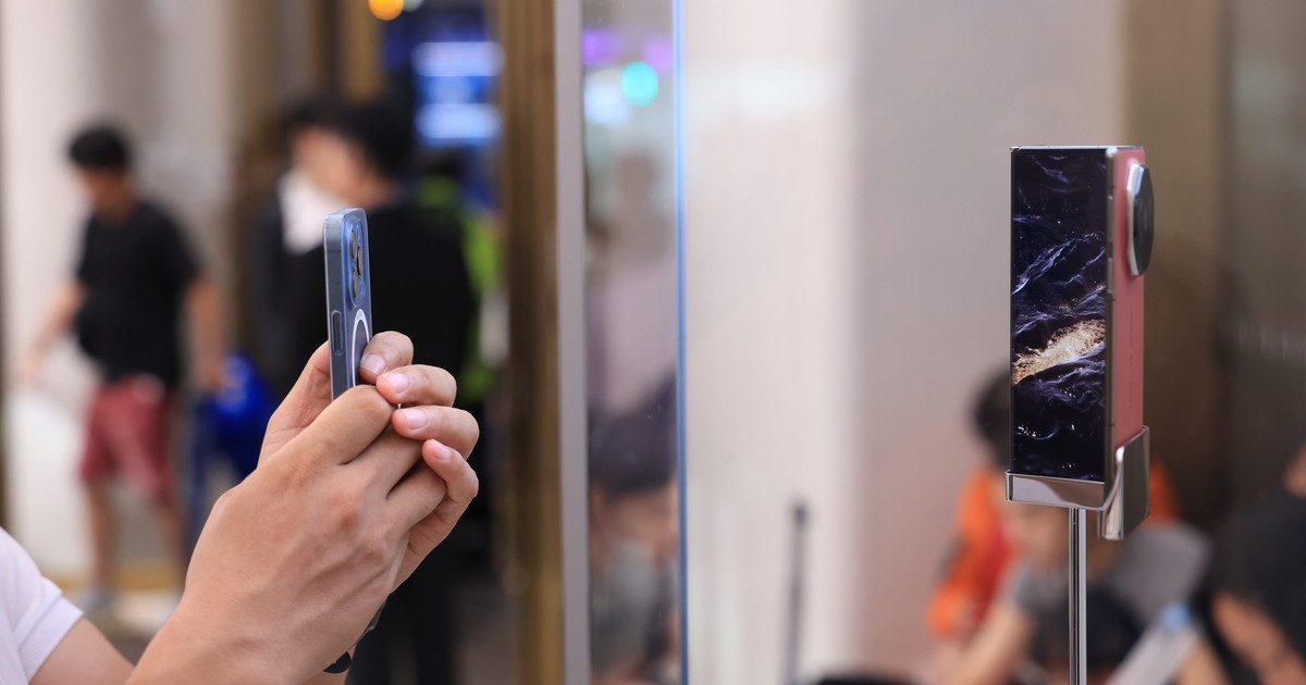 Apple's long-rumored evolution of the iPhone could be its most ...