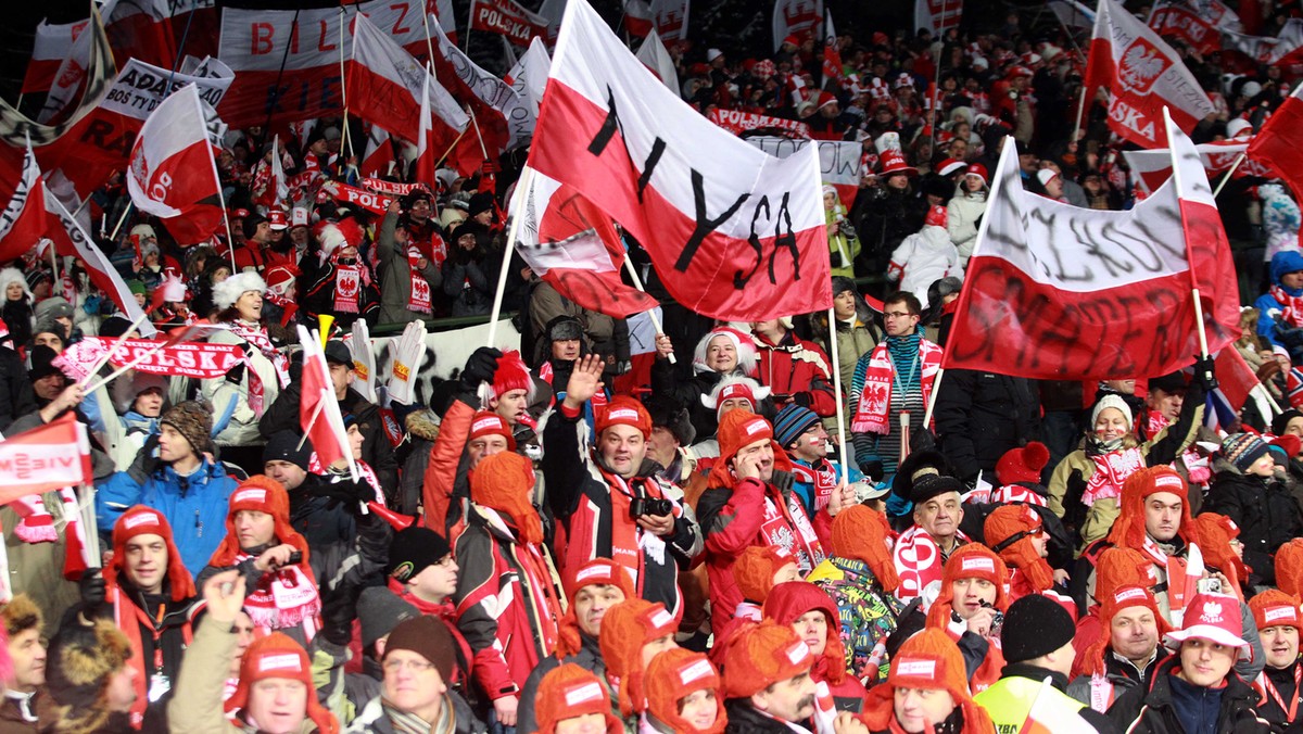 Puchar Świata w skokach narciarskich gości w Zakopanem od 1980 roku. Tak naprawdę jednak w okresie "Małyszomanii" Wielka Krokiew stała się symbolem wielkiego sportowego święta. W historii tej imprezy pod Tatrami działy się często rzeczy niesamowite.