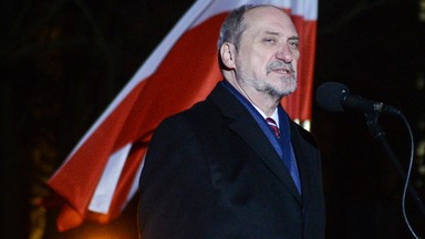 Antoni Macierewicz pomylił powstanie warszawskie ze styczniowym