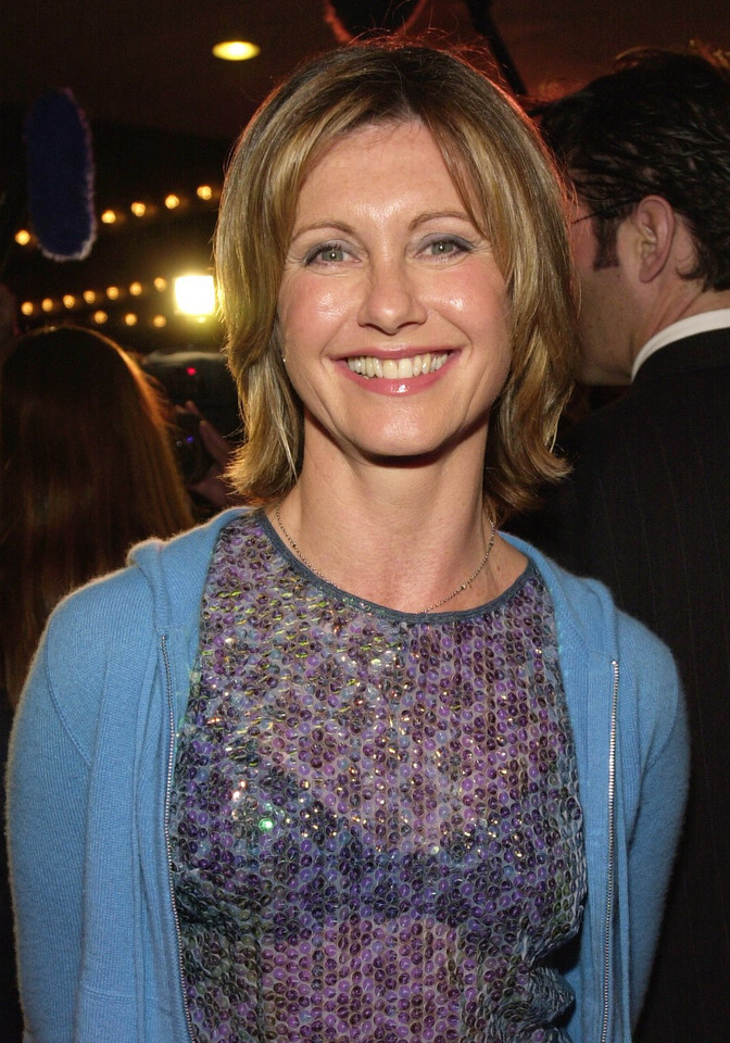 Olivia Newton-John w roku 2001