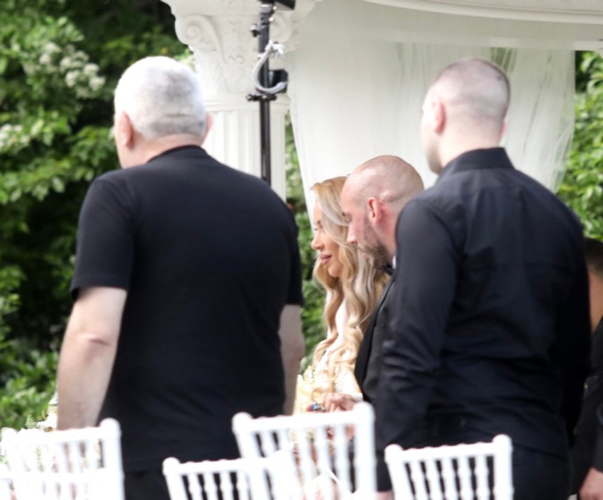 Tea Tairović u venčanici