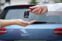 Nowy samochód z salonu? Przetestowali dilerów i już wiadomo, kto najlepiej dba o klienta