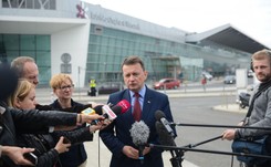 Szef MON rozmawiał z nowym doradcą Trumpa. Jednym z tematów zwiększanie liczebności wojsk USA w Polsce