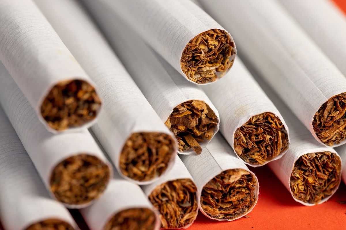 4 mld sztuk rocznie. Alarmujące dane na temat palenia papierosów