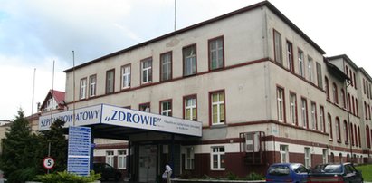 Pacjent skoczył z pierwszego piętra szpitala w Kwidzynie