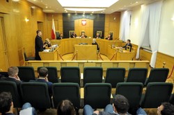 "Autorzy Biblii napruci winem". Trybunał Konstytucyjny rozpatrzył skargę Dody