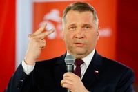 Polityk PiS-u: Czarnek to jest gość, który równocześnie jest profesorem prawa i twoim wujkiem z wesela