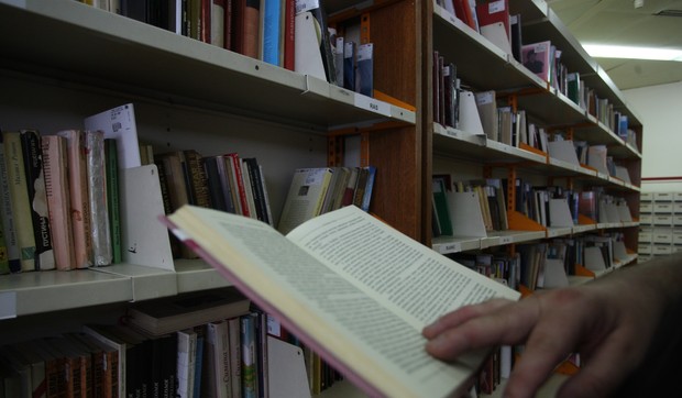 Narodna i univerzitetska biblioteka Republike Srpske knjiga