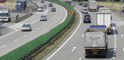 Naćpany kierowca zablokował ruch na autostradzie A4