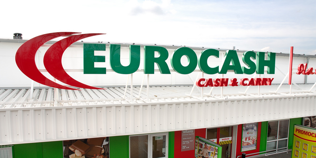 Eurocash jest właścicielem m.in. sieci sklepów Eurocash Cash&Carry, Delikatesy Centrum, Groszek czy Lewiatan
