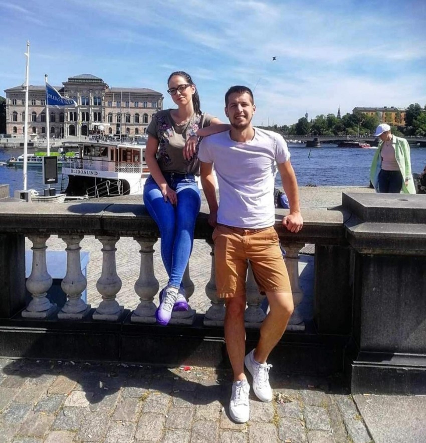 Sara Stojmenović sa bratom Aleksom