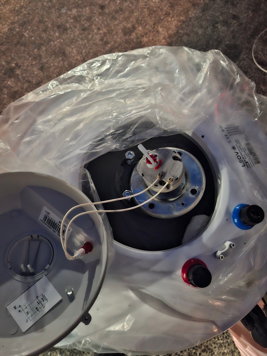 Cigarete u bojleru: Zaplena na Preševu 