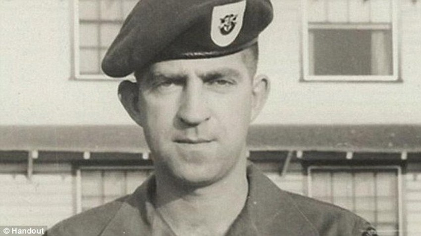 Džon Hartli Robertson iz vremena vojničkih dana (FOTO: movieunclaimed.com)