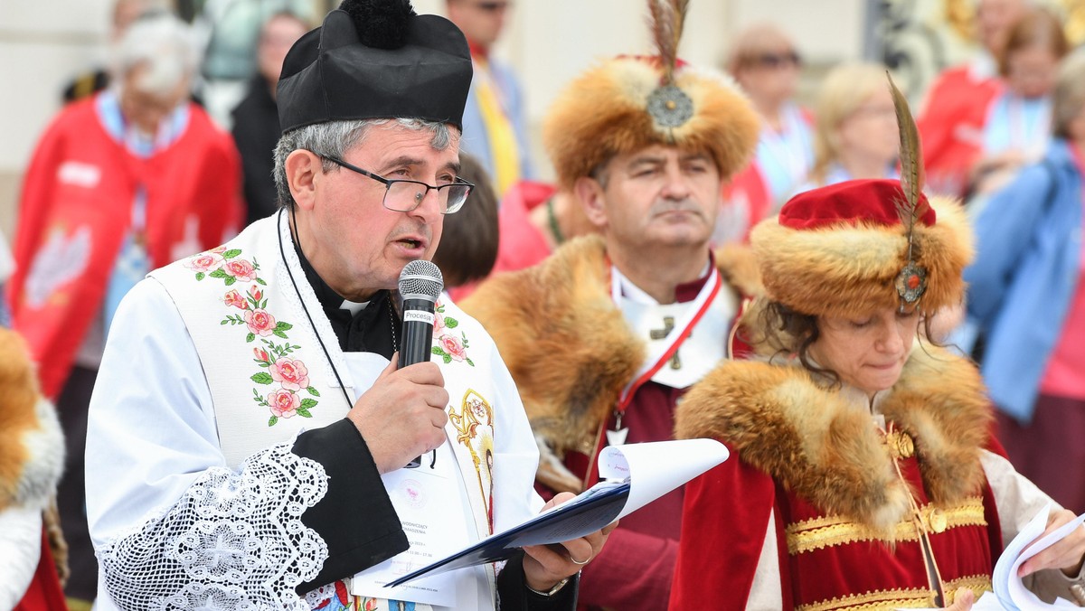 Suspendowany ksiądz Natanek usłyszał wyrok. Krakowska kuria komentuje