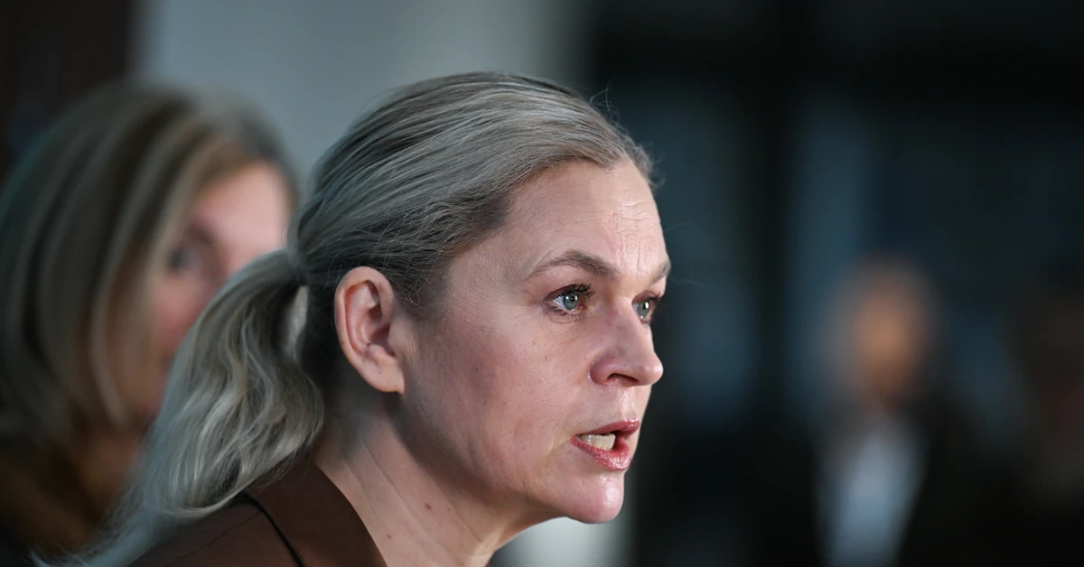 Takie zakazy dla uczniów chce wprowadzić MEN. Jest pierwsza reakcja