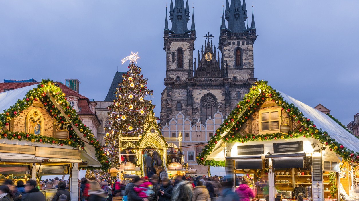 Vianočné trhy v Prahe (ilustračné foto).