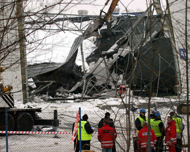 Prokuratura oskarżyła 12 osób. To m.in. szefowie spółki MTK, projektanci hali i szefowie firmy, która była generalnym wykonawcą obiektu, a także kierownik budowy.