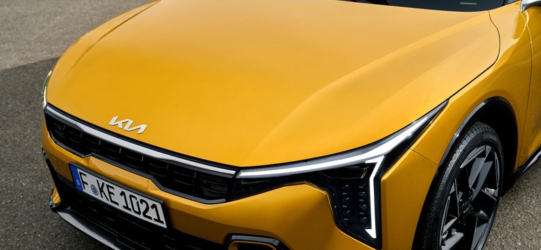 Nowa Kia trzęsie rynkiem: Jest ładna, szybka i wygodna. Cena hitem