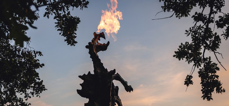 Zaginięcie Smoka Wawelskiego wyjaśnione! "Smok poleciał do Bazylei, by opiekować się Gają"