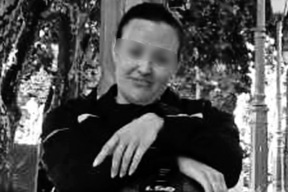 "NJENOJ DECI ĆE ZAUVEK NEDOSTAJATI ZAGRLJAJ..." Ovo je Srpkinja koja je poginula u Crnoj Gori, prijatelji se od nje oprostili bolnim rečima: "Tražiće lice koje se nikad neće pojaviti..."