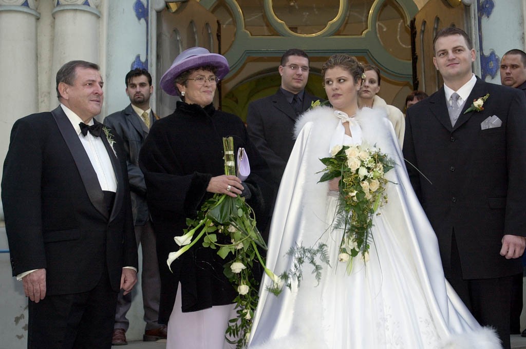 Zľava Vladimír Mečiar, Margita Mečiarová, Magda Mečiarová a Ján Gálik.