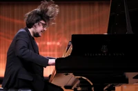 Dlaczego polscy pianiści nie wygrywają? "Są niewolniczo poddani"