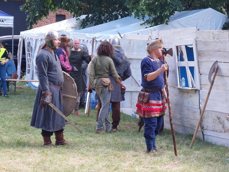 Żywa lekcja historii nad Wartą. Rekonstrukcje historyczne w Strońsku