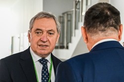 Burzliwa debata o przyszłości rolnictwa w Jasionce. W stronę ministra poleciały jaja