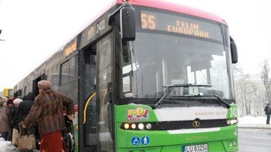 Problemy z autobusami w Lublinie. Wypadają szyby, odpadają siedzenia