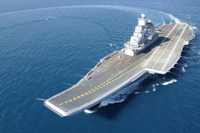 Indie — INS Vikramaditya