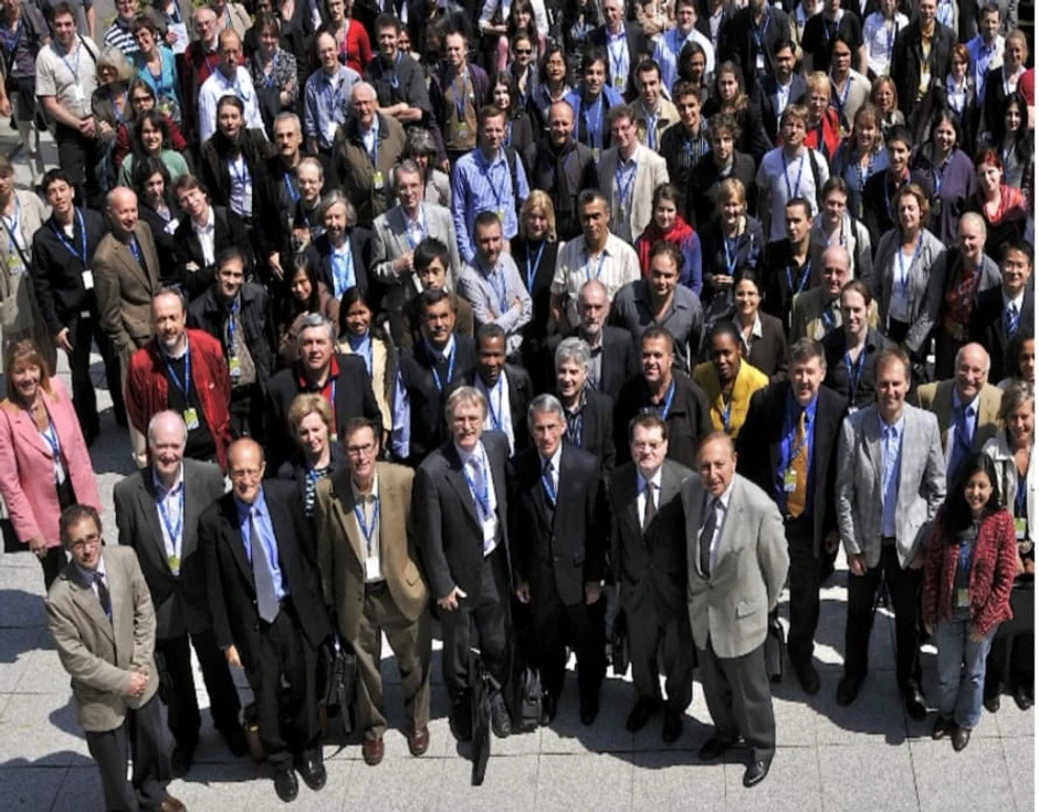 Pariz - U prvom redu prof Luc Montagne porf Robert Galo i dr Fauci u drugom redu prof Tiodorović